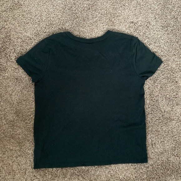 Forever 21 T-Shirt - Picture 4 of 5